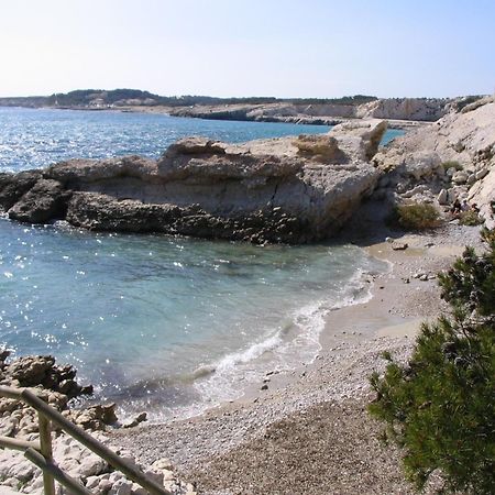 *Tiny Jungle* / Plage, Port Et Commerces A Pied Соссе-ле-Пен Экстерьер фото